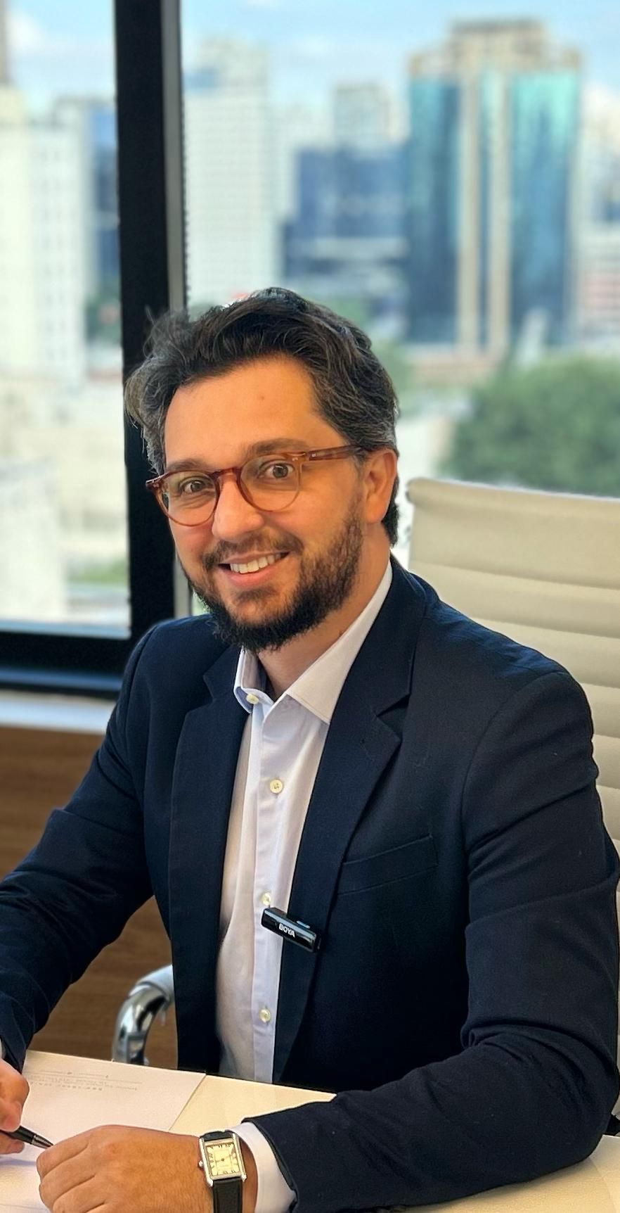 Foto do consultório de Dr. Douglas Fróes