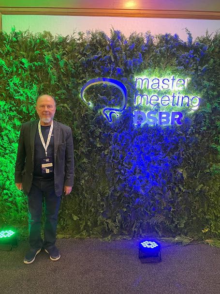 Foto do consultório de Dr. Reinaldo Segre